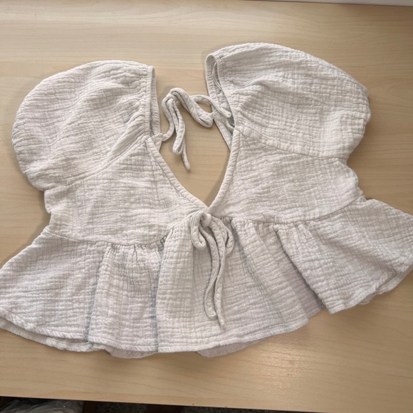 Mi Ami Tops - Mi Ami Gauze Crop Top Womens Large White Tie Front Puff Sleeve Peplum TFD60083